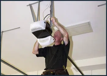 Garage Doors Store Repairs Culver City, CA 310-846-3026 - cont-gdr-door-opener-08m